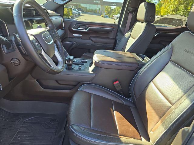 2024 GMC Sierra 1500 Vehicle Photo in Pleasant Hills, PA 15236