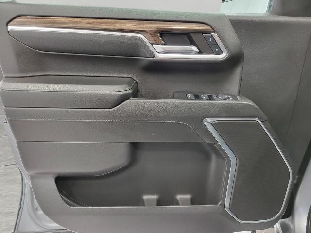 2024 Chevrolet Silverado 1500 Vehicle Photo in NEENAH, WI 54956-2243