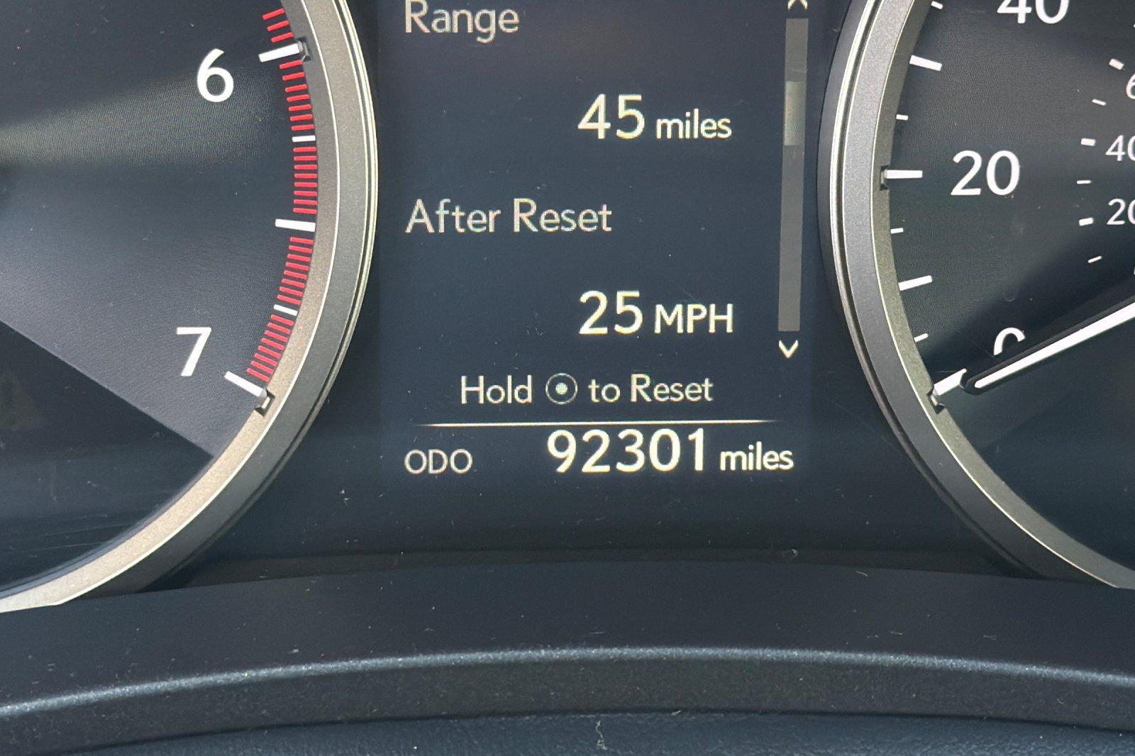 2017 Lexus NX 200t - Photo 34