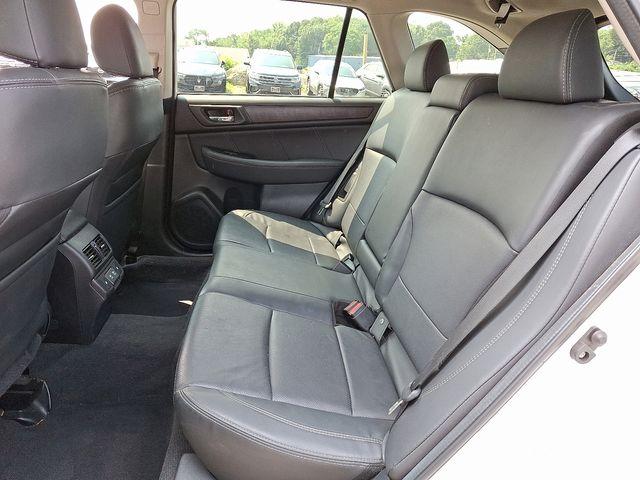 2019 Subaru Outback Vehicle Photo in DANBURY, CT 06810-5034