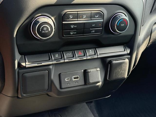 2024 Chevrolet Silverado 2500 HD Vehicle Photo in COLUMBIA, MO 65203-3903