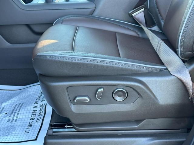 2026 GMC Sierra 1500 Vehicle Photo in COLUMBIA, MO 65203-3903