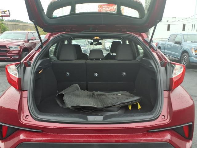 2018 Toyota C-HR photo 11 of 20