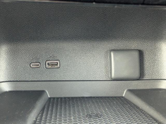 2025 Chevrolet Traverse Vehicle Photo in BEAUFORT, SC 29906-4218