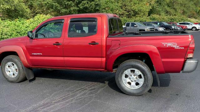 2008 Toyota Tacoma Vehicle Photo in MOON TOWNSHIP, PA 15108-2571