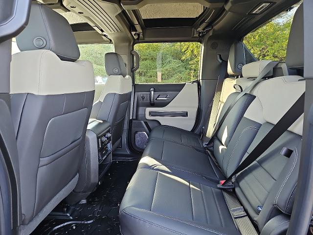 2026 GMC HUMMER EV Pickup Vehicle Photo in TREVOSE, PA 19053-4984