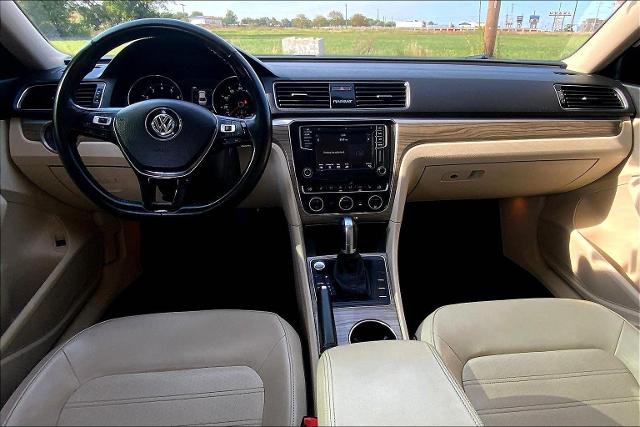 2018 Volkswagen Passat Vehicle Photo in TOPEKA, KS 66609-0000