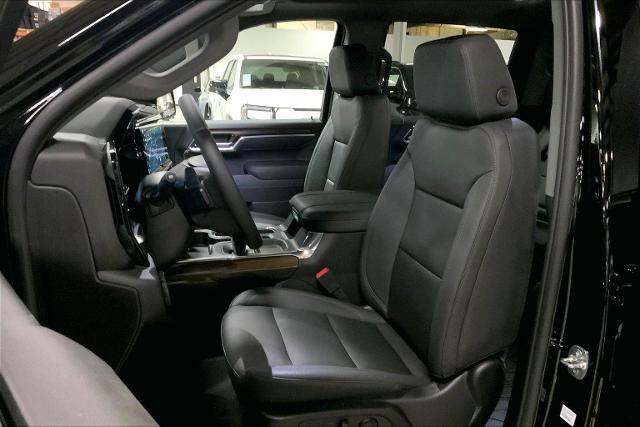 2025 Chevrolet Silverado 1500 Vehicle Photo in KANSAS CITY, MO 64114-4502