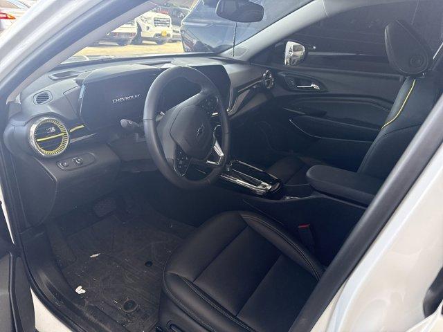 2025 Chevrolet Trax Vehicle Photo in SELMA, TX 78154-1459