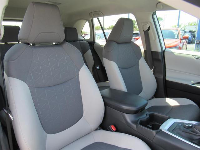 2024 Toyota RAV4 Vehicle Photo in LEESBURG, FL 34788-4022