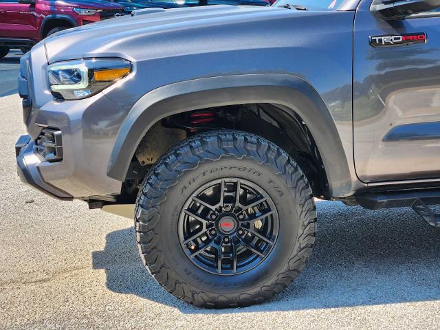 2020 Toyota Tacoma 4WD Vehicle Photo in DENTON, TX 76210-9321