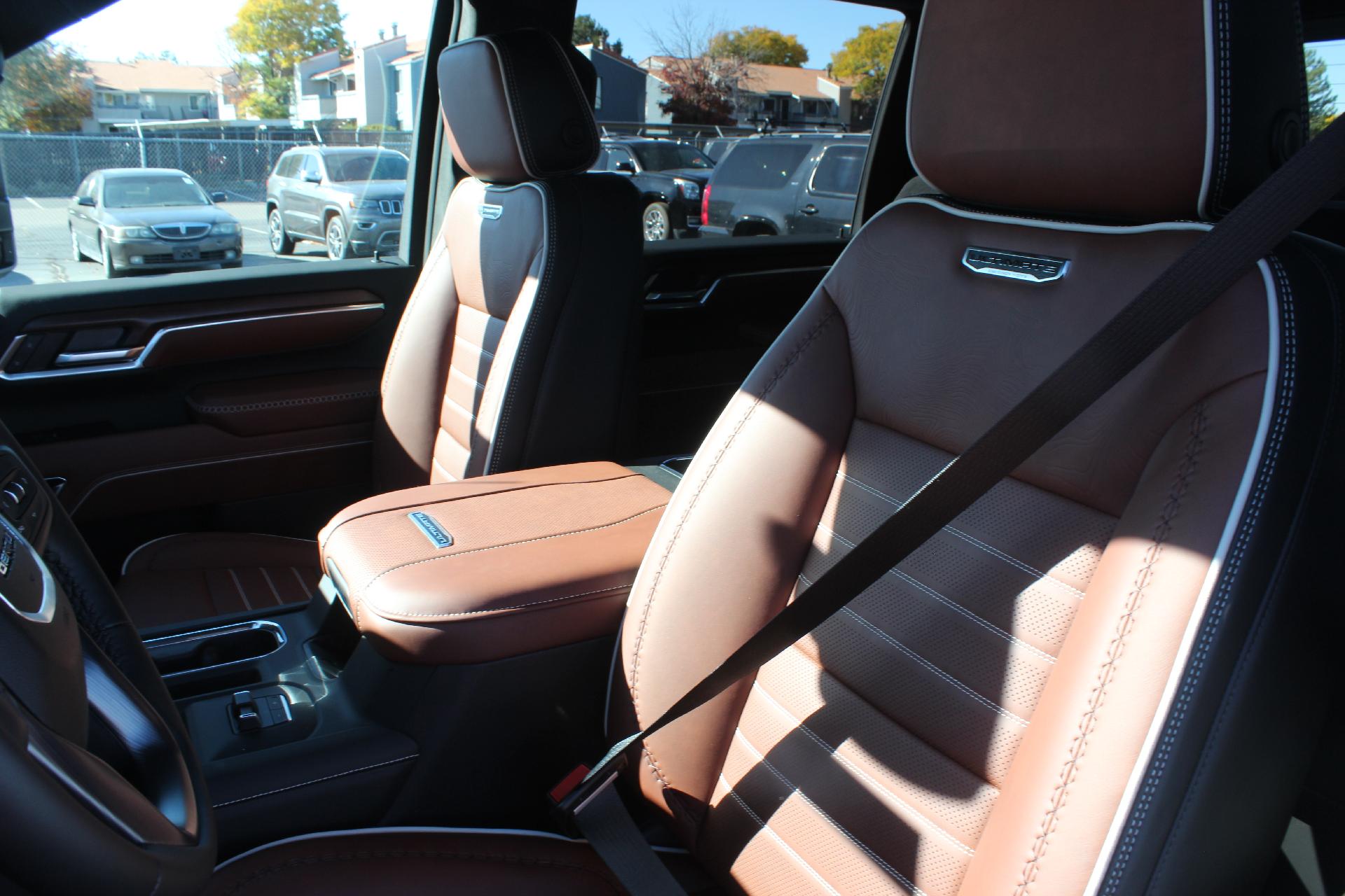 2026 GMC Sierra 2500 HD Vehicle Photo in AURORA, CO 80012-4011