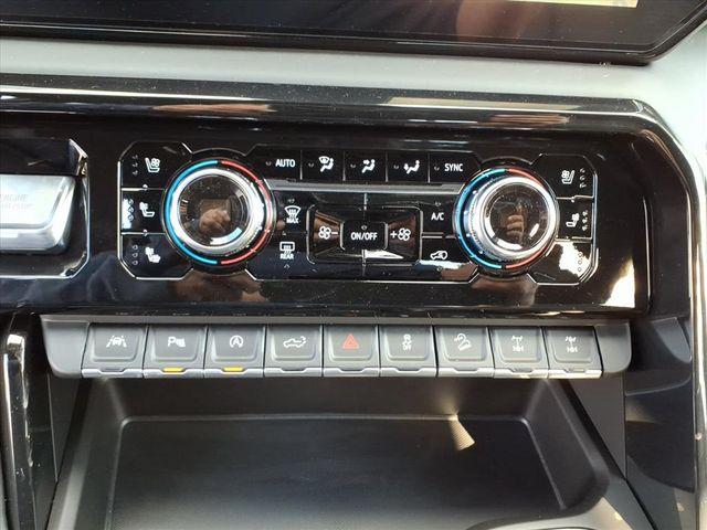 2026 GMC Sierra 1500 Vehicle Photo in DUNKIRK, NY 14048-3562