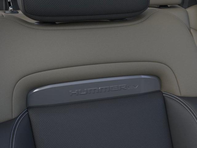 2026 GMC HUMMER EV Pickup Vehicle Photo in TREVOSE, PA 19053-4984