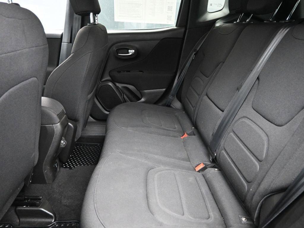 2021 Jeep Renegade Vehicle Photo in Cedar Rapids, IA 52402