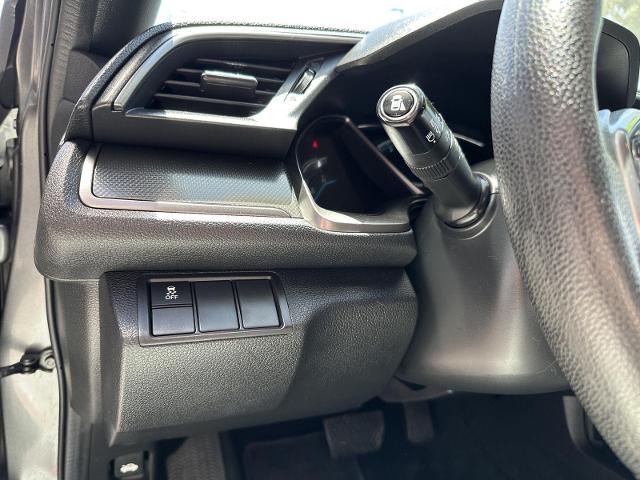 2018 Honda Civic Hatchback Vehicle Photo in Tucson, AZ 85712