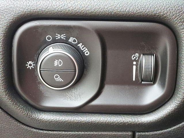 2021 Ram 1500 Vehicle Photo in DANBURY, CT 06810-5034