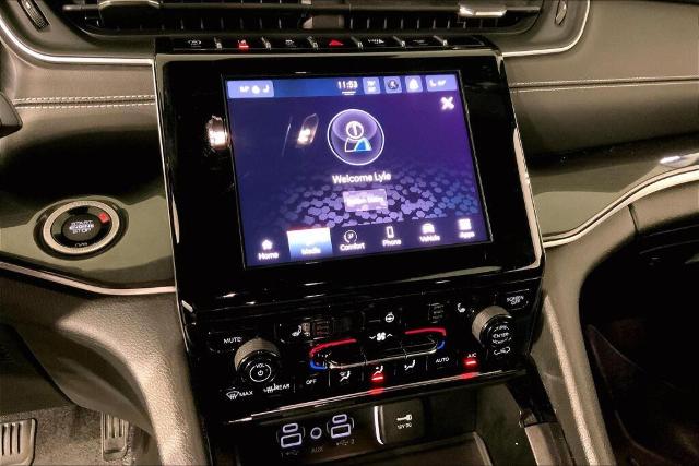 2023 Jeep Grand Cherokee Vehicle Photo in Kansas City, MO 64114