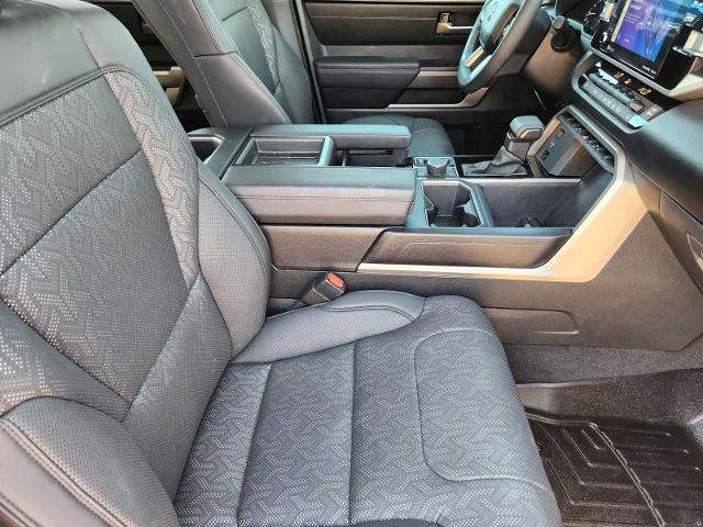 2023 Toyota Tundra 4WD Vehicle Photo in DENTON, TX 76210-9321