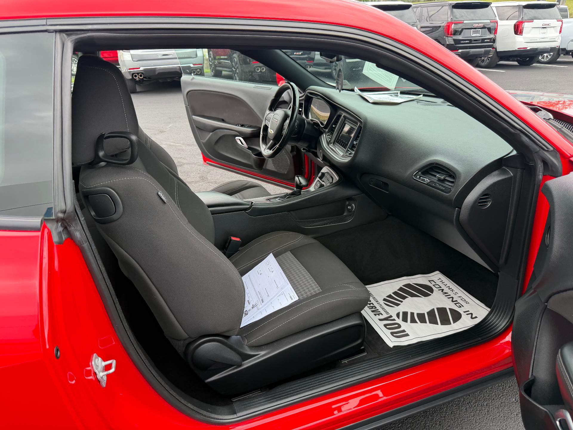 2022 Dodge Challenger photo 31 of 32