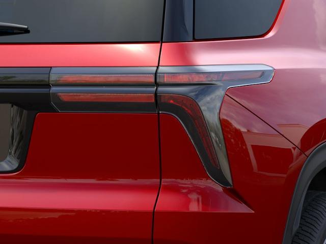 2026 Chevrolet Traverse photo 11 of 31
