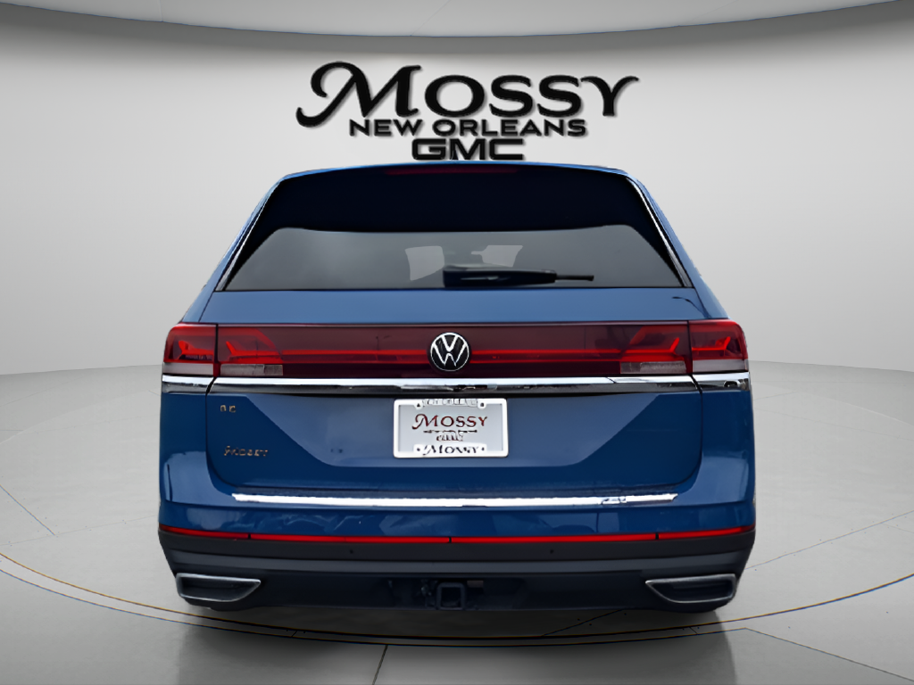 2026 Volkswagen Atlas photo 6 of 36