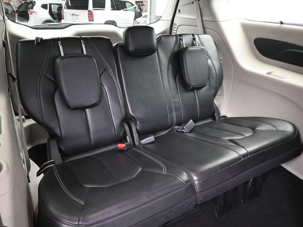 2022 Chrysler Pacifica Vehicle Photo in Cedar Rapids, IA 52402