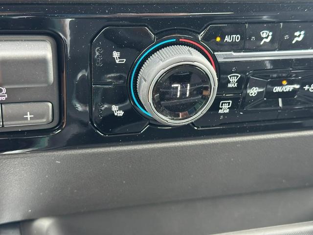 2025 Chevrolet Silverado 2500 HD Vehicle Photo in COLUMBIA, MO 65203-3903