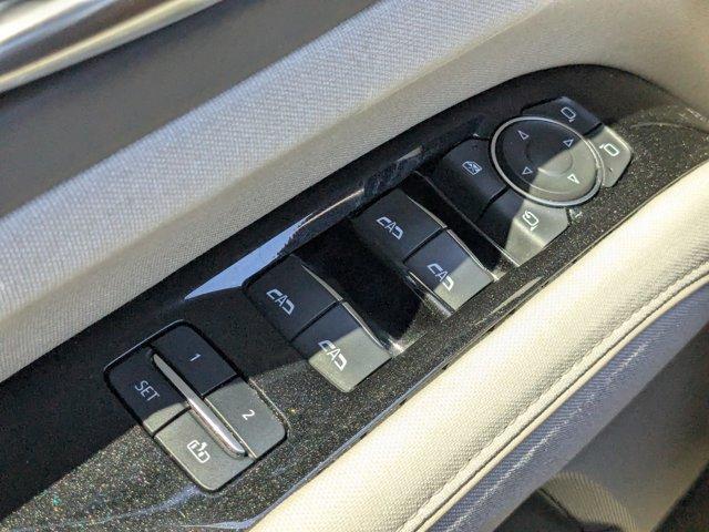 2022 Cadillac Escalade Vehicle Photo in BRUNSWICK, GA 31525-1881