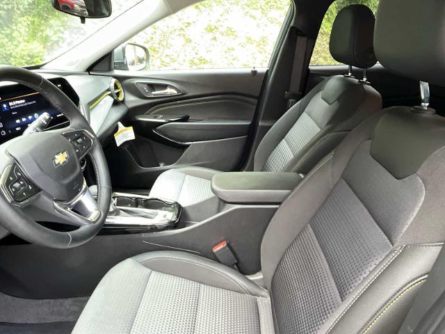 2025 Chevrolet Trax Vehicle Photo in PITTSBURGH, PA 15226-1209