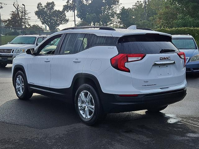 2022 GMC Terrain Vehicle Photo in TREVOSE, PA 19053-4984