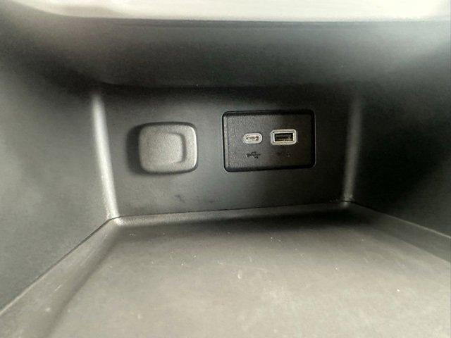 2023 GMC Acadia Vehicle Photo in ROCHESTER HILLS, MI 48307-2741