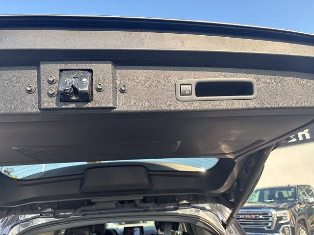 2024 Toyota Sienna Vehicle Photo in HARRISBURG, PA 17111-1033