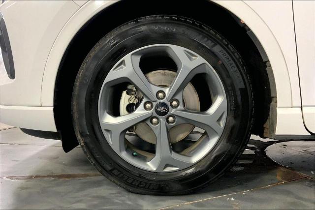 2023 Ford Escape Vehicle Photo in Kansas City, MO 64114