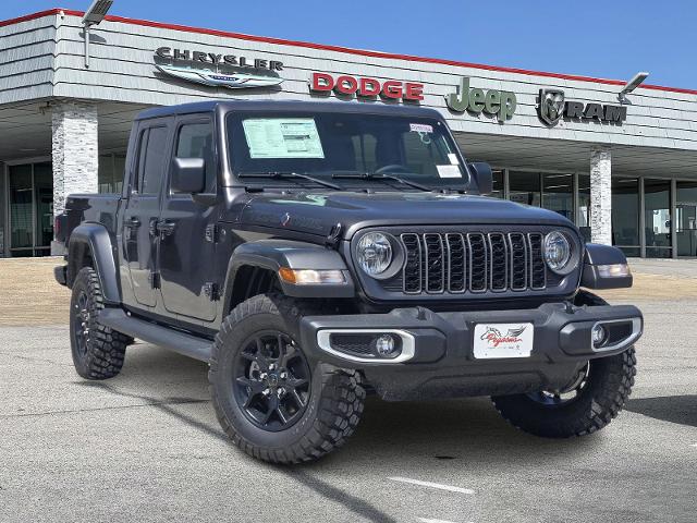 2025 Jeep Gladiator Vehicle Photo in Ennis, TX 75119-5114