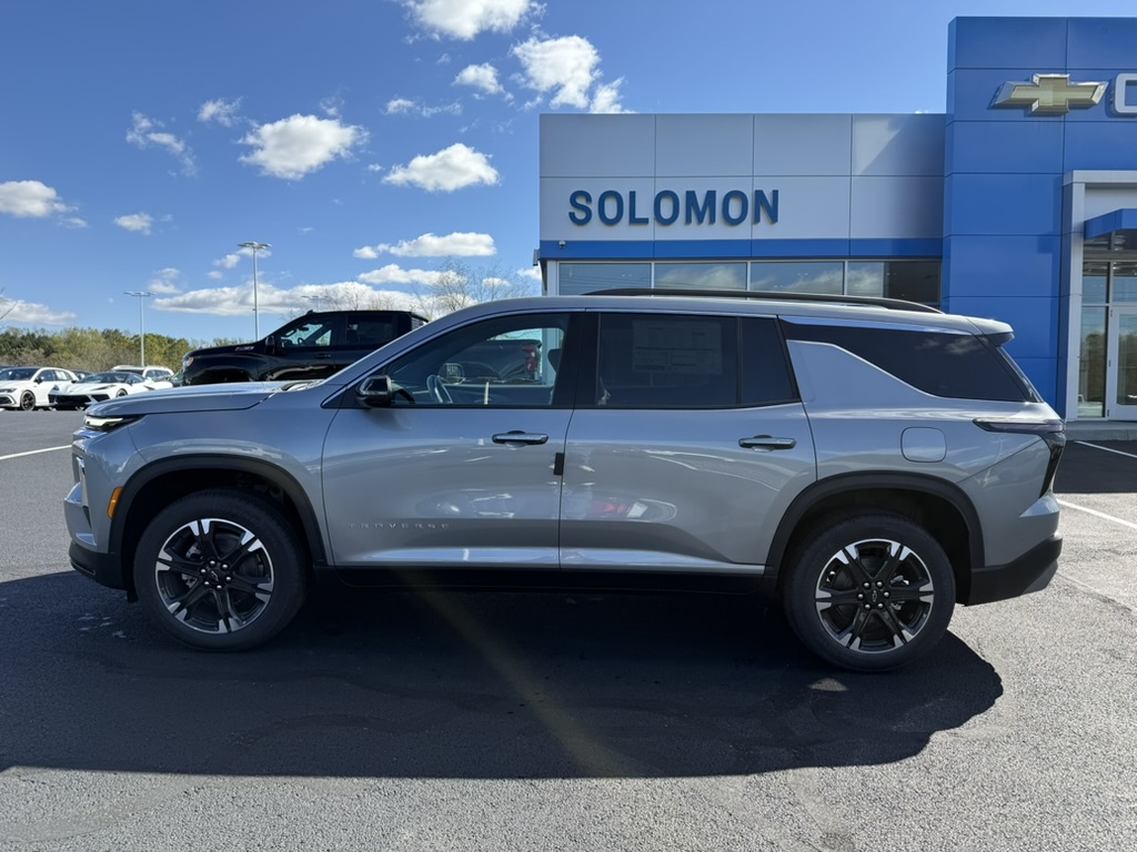 2027 Chevrolet Traverse photo 2 of 10