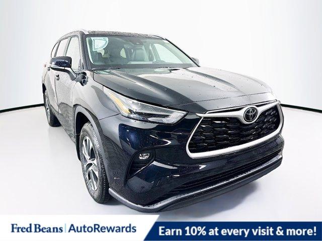 2025 Toyota Highlander Vehicle Photo in Flemington, NJ 08822