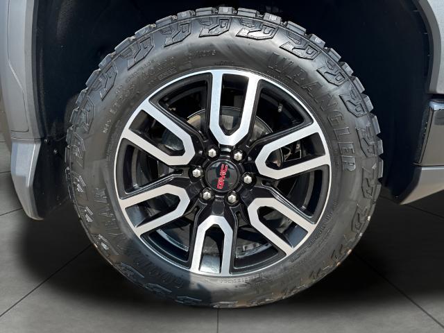 2023 GMC Sierra 1500 Vehicle Photo in MANITOWOC, WI 54220-5838