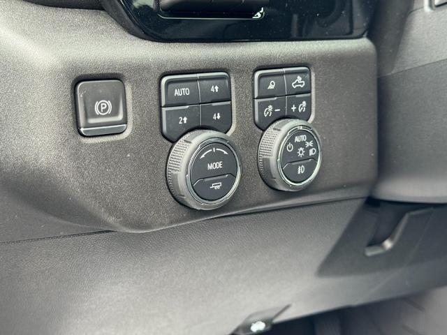 2024 Chevrolet Silverado 2500 HD Vehicle Photo in COLUMBIA, MO 65203-3903
