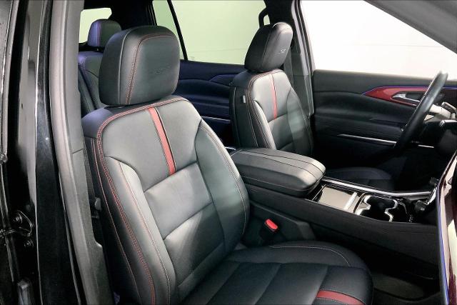 2024 Chevrolet Traverse Vehicle Photo in INDEPENDENCE, MO 64055-1314