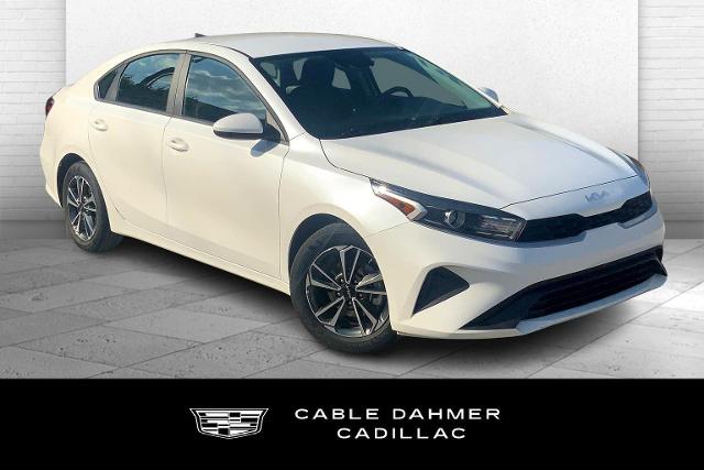 2024 Kia FORTE Vehicle Photo in KANSAS CITY, MO 64114-4545