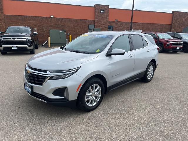 2022 Chevrolet Equinox Vehicle Photo in Cedar Rapids, IA 52402