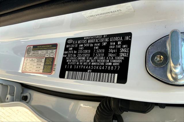 2019 Kia Sorento Vehicle Photo in TOPEKA, KS 66609-0000