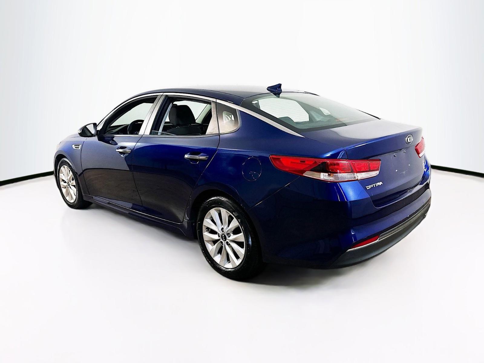 2017 Kia Optima Vehicle Photo in Langhorne, PA 19047