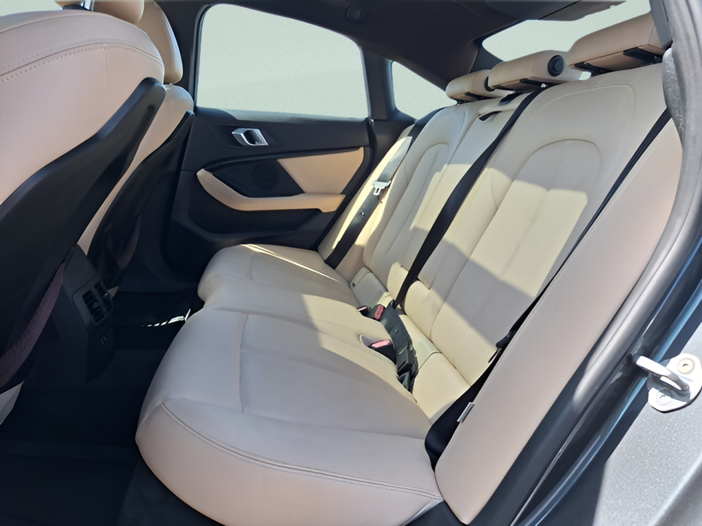 2021 BMW 2 Series photo 19 of 28