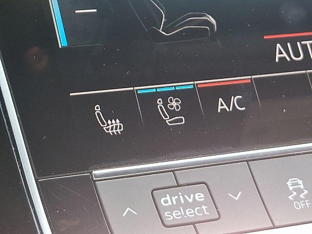2022 Audi Q7 Vehicle Photo in DANBURY, CT 06810-5034