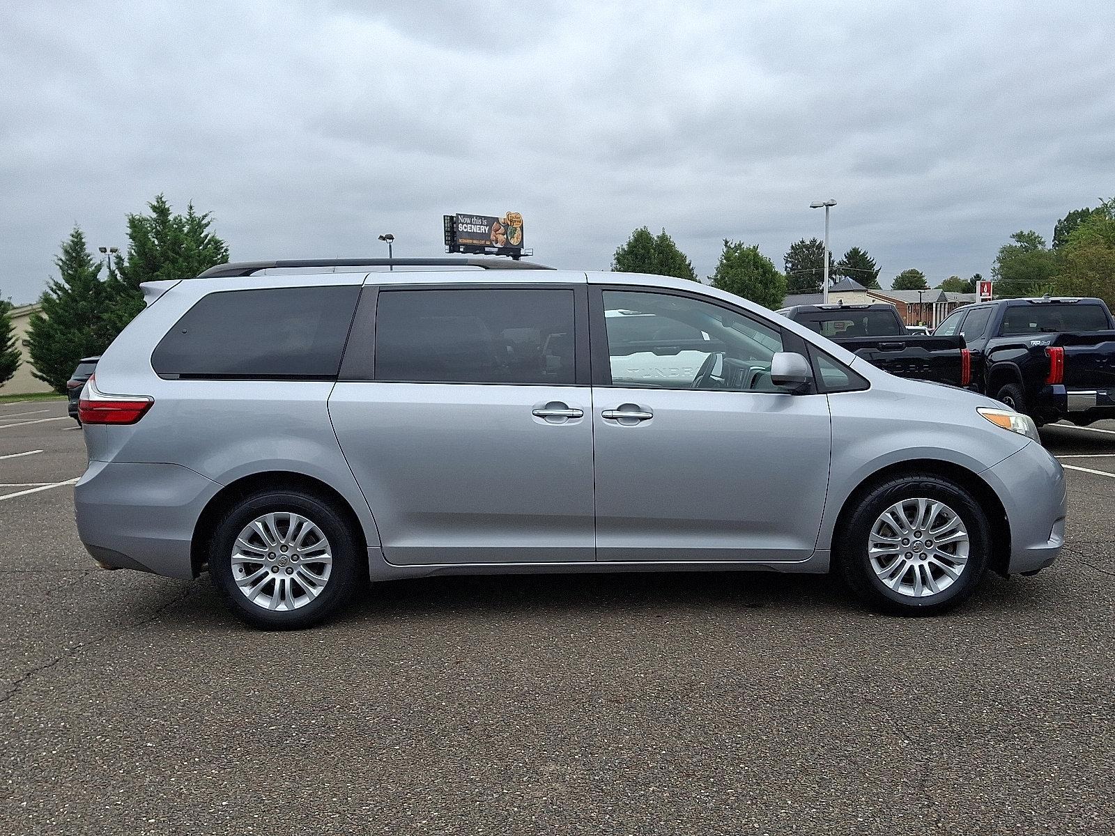 2015 Toyota Sienna Vehicle Photo in Trevose, PA 19053