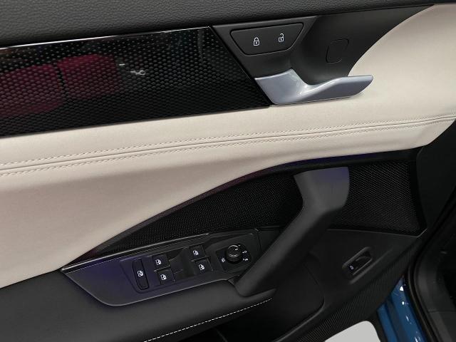 2025 Volkswagen Tiguan Vehicle Photo in Appleton, WI 54913