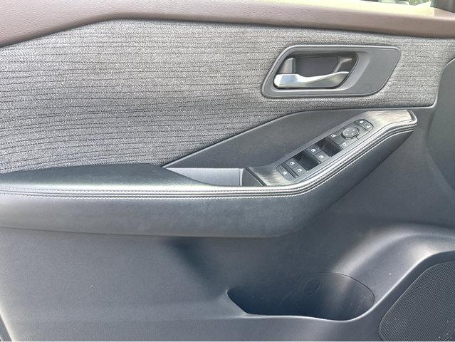 2023 Nissan Rogue Vehicle Photo in Savannah, GA 31419