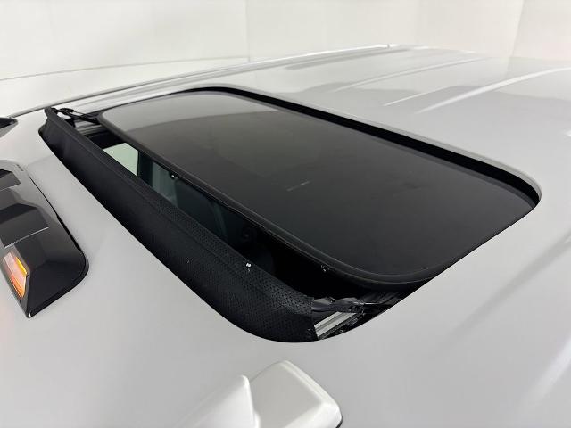 2025 GMC Sierra 3500 HD Vehicle Photo in PUYALLUP, WA 98371-4149